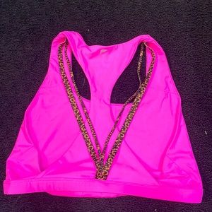 Fabletics hot pink crop top with Leslie’s straps Xl
